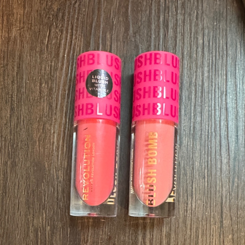 Revolution Liquid Blush Duo — Bright Pink & Coral Peach